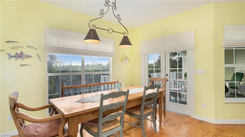 1296  Grand Canal  DR, Naples, FL 34110