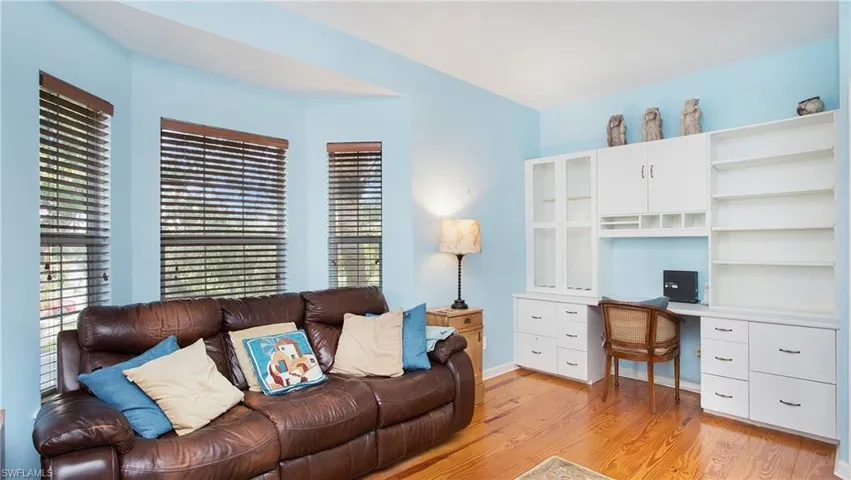 1296  Grand Canal  DR, Naples, FL 34110