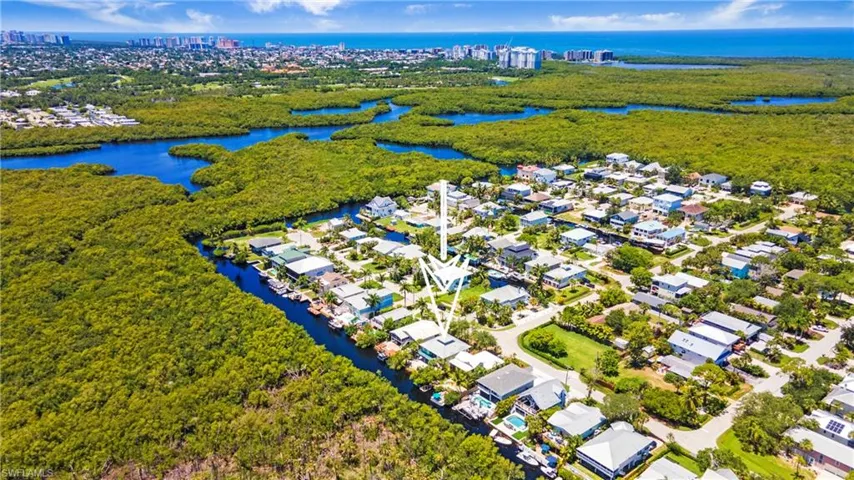 1296  Grand Canal  DR, Naples, FL 34110