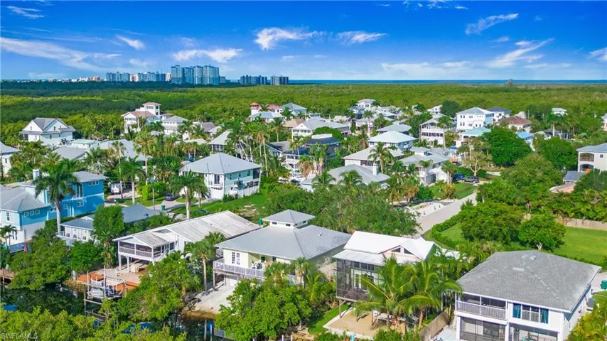 1296  Grand Canal  DR, Naples, FL 34110