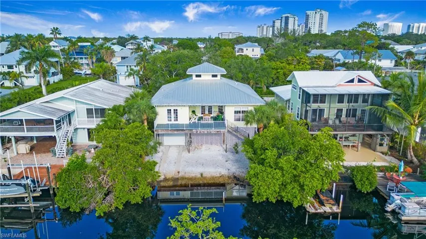 1296  Grand Canal  DR, Naples, FL 34110