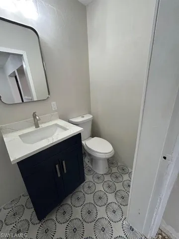 8151  Cleaves  RD, North Fort Myers, FL 33903