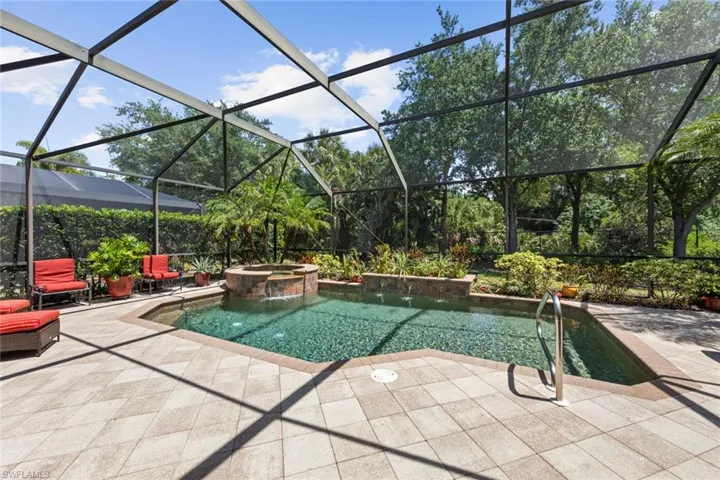 Water feature in pool