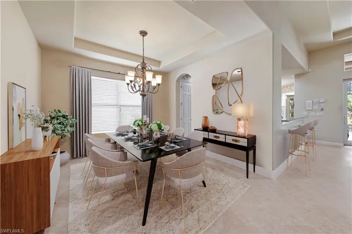 ***VIRTUALLY STAGED*** Dining area