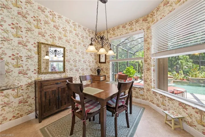 Breakfast nook