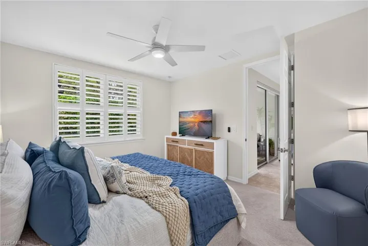 14939 Edgewater Cir, Naples, Florida 34114
