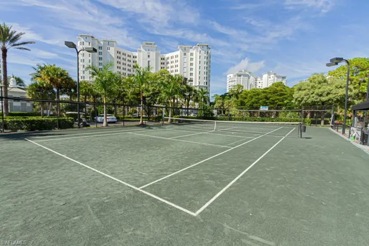 300 Dunes Blvd 105, Naples, Florida 34110