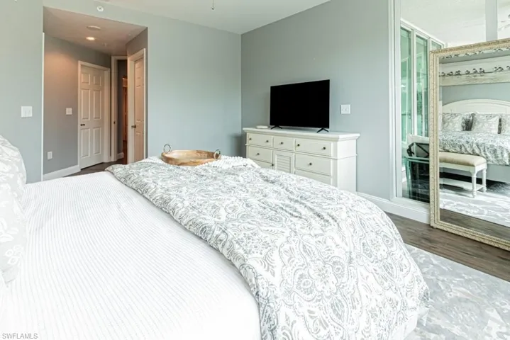 300 Dunes Blvd 105, Naples, Florida 34110