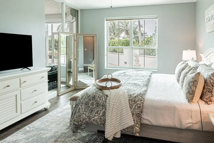 300 Dunes Blvd 105, Naples, Florida 34110
