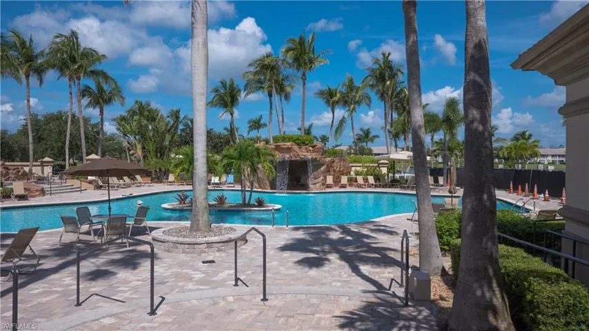 8633  Brittania  DR, Fort Myers, FL 33912