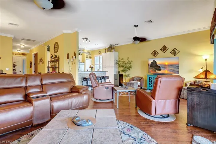 8633  Brittania  DR, Fort Myers, FL 33912