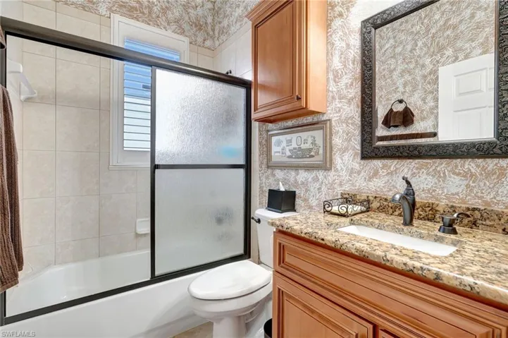 8633  Brittania  DR, Fort Myers, FL 33912