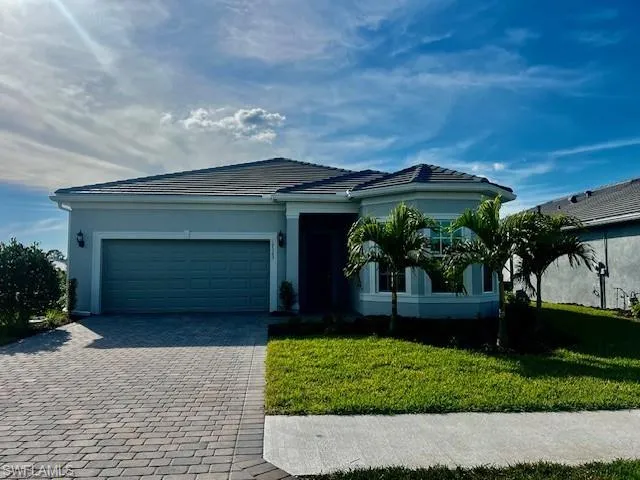 17363  Leaning Oak  TRL, North Fort Myers, FL 33917