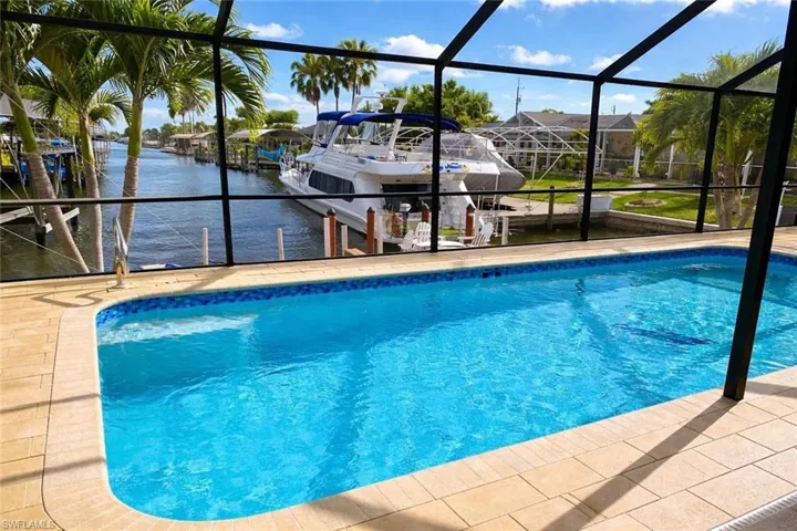 808 52nd St, Cape Coral, Florida 33914
