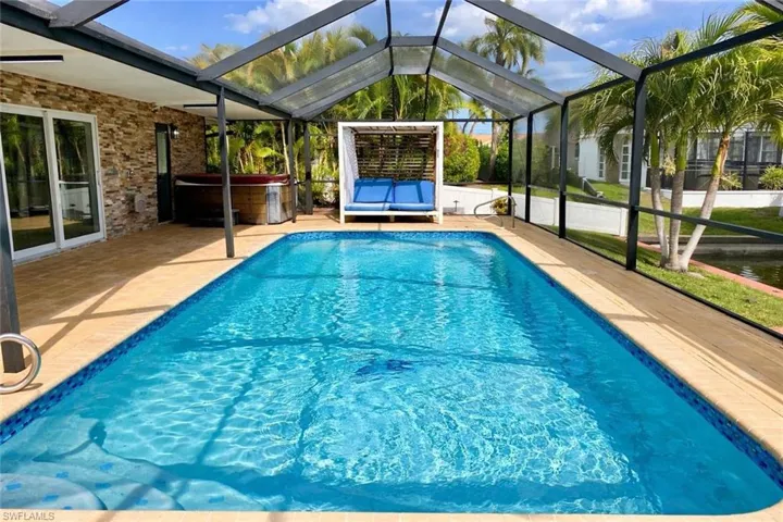 808 52nd St, Cape Coral, Florida 33914