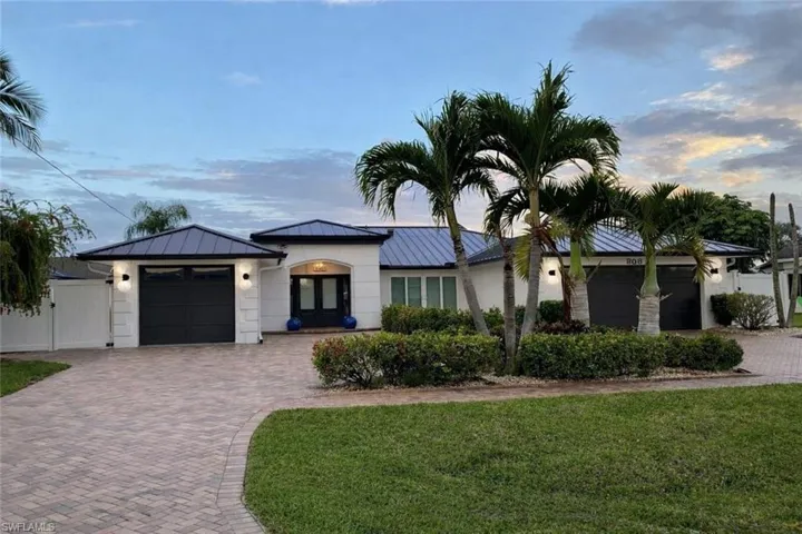 808 52nd St, Cape Coral, Florida 33914