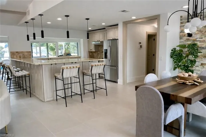 808 52nd St, Cape Coral, Florida 33914