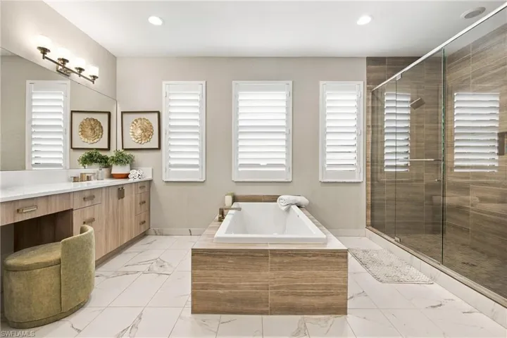 20322 Fair Oak Ln, Estero, Florida 33928