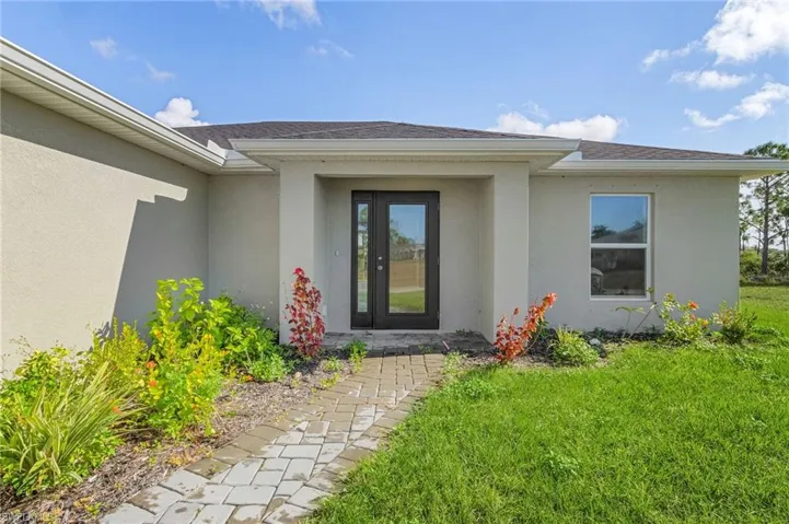 2817 Nw 22nd Pl, Cape Coral Fl 33993