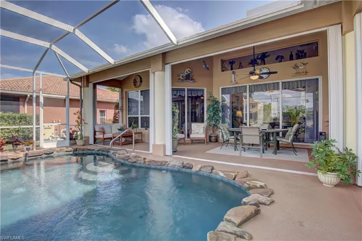 2619 SW 28th TER, CAPE CORAL FL 33914