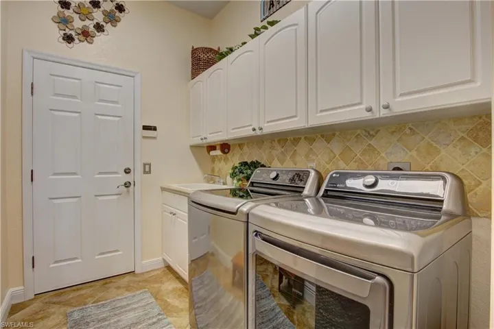 2619 SW 28th TER, CAPE CORAL FL 33914