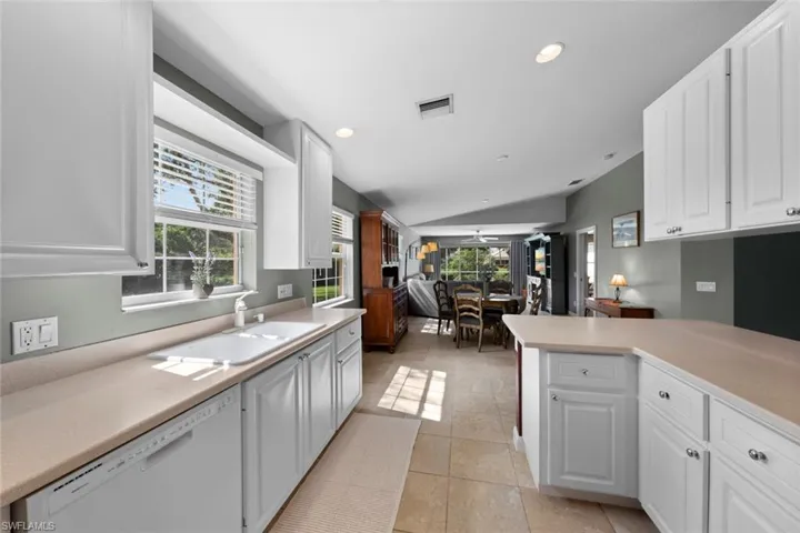 28168  Goby  TRL, Bonita Springs, FL 34135