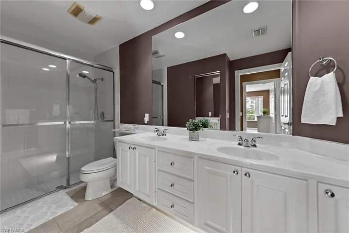 28168  Goby  TRL, Bonita Springs, FL 34135