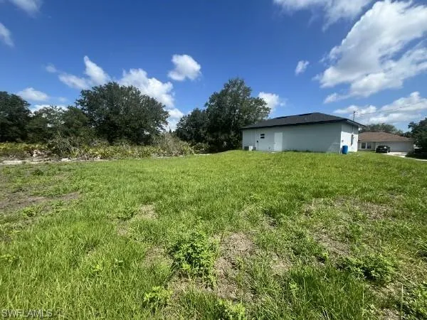 2511 65th St W, Lehigh Acres, Florida 33971