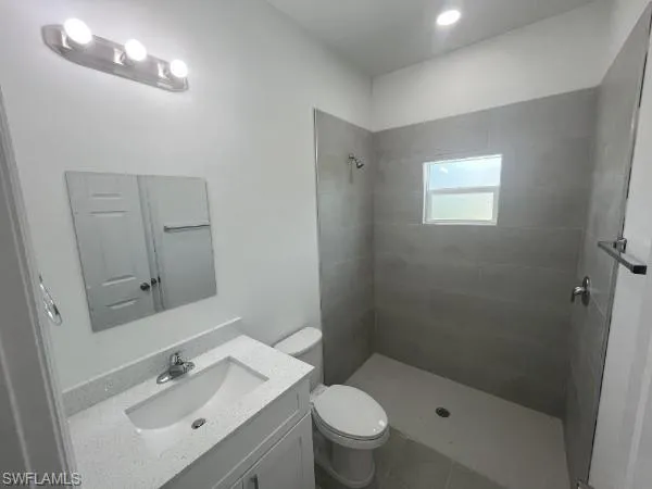 2511 65th St W, Lehigh Acres, Florida 33971