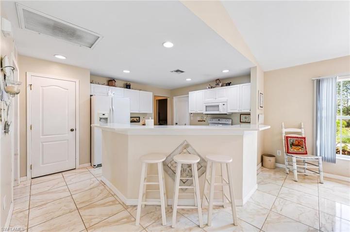840  Harbour S AVE, Lehigh Acres, FL 33974