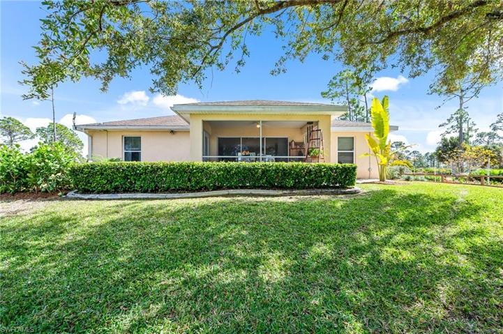 840  Harbour S AVE, Lehigh Acres, FL 33974