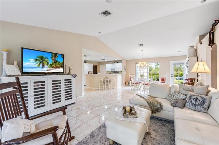 840  Harbour S AVE, Lehigh Acres, FL 33974