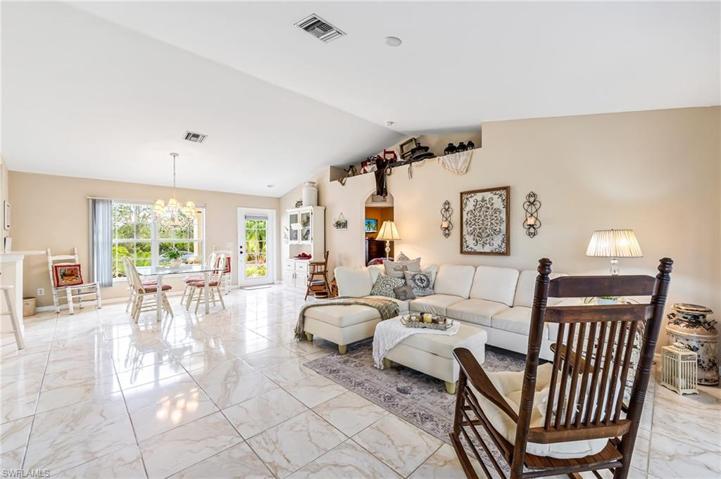 840  Harbour S AVE, Lehigh Acres, FL 33974