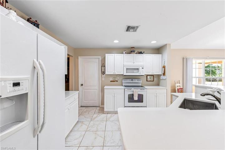 840  Harbour S AVE, Lehigh Acres, FL 33974