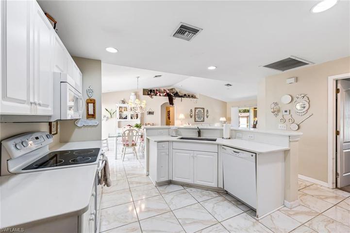 840  Harbour S AVE, Lehigh Acres, FL 33974