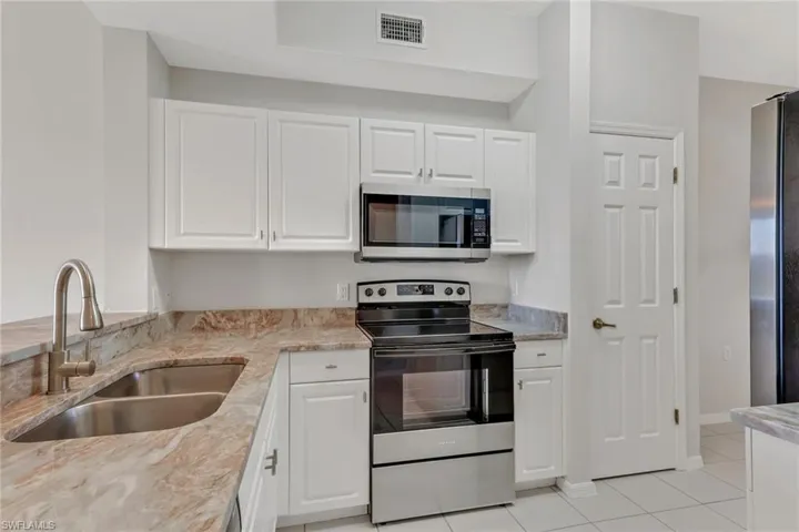 3960 Loblolly Bay Dr # 4, Naples, Florida 34114