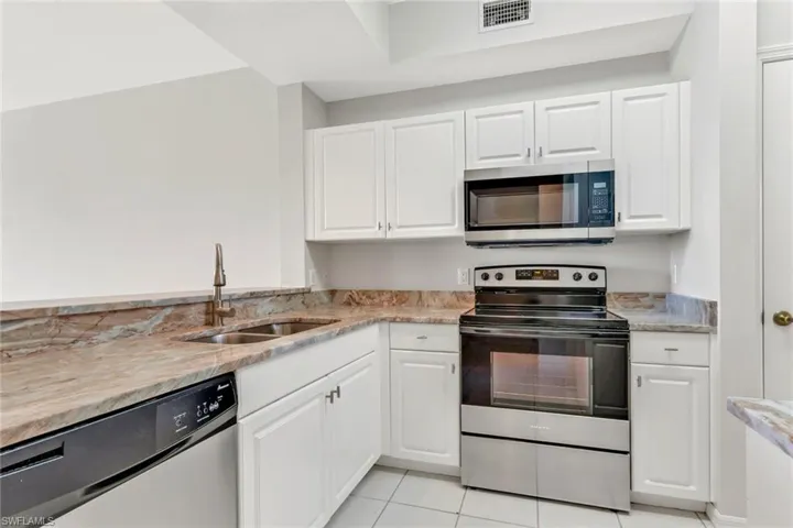 3960 Loblolly Bay Dr # 4, Naples, Florida 34114