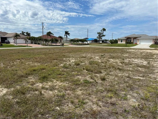 1701 Nw 11th Pl, Cape Coral Fl 33993