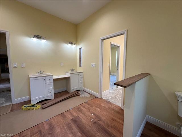 20708  Charing Cross  CIR, Estero, FL 33928