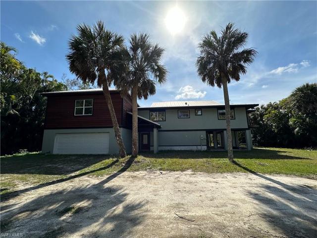 20708  Charing Cross  CIR, Estero, FL 33928