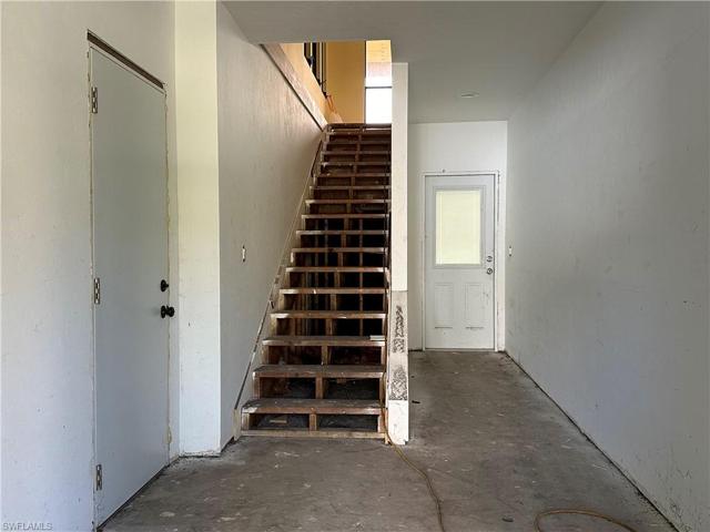 20708  Charing Cross  CIR, Estero, FL 33928