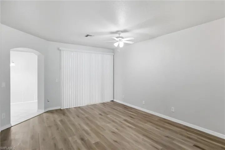 9656  Roundstone  CIR, Fort Myers, FL 33967