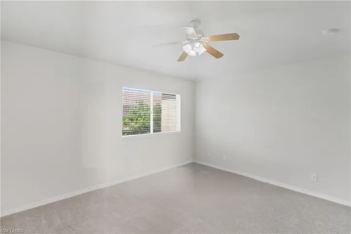 9656  Roundstone  CIR, Fort Myers, FL 33967