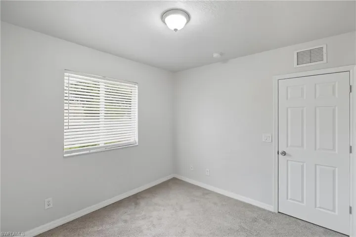 9656  Roundstone  CIR, Fort Myers, FL 33967