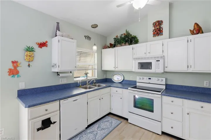 224 Benson St, Naples, Florida 34113