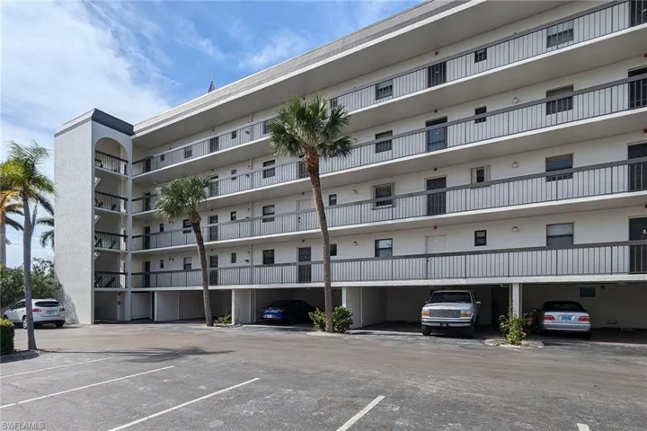 1012  Anglers  CV, Marco Island, FL 34145