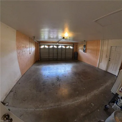 546 Whispering Wind Bend, Lehigh Acres, Florida 33974