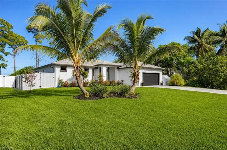 23208 El Dorado Ave, Bonita Springs, Florida 34134