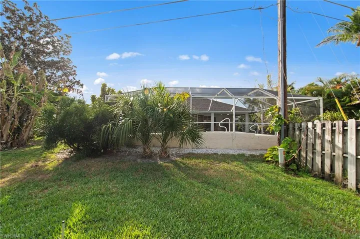4724 Riverside Dr, Estero, Florida 33928