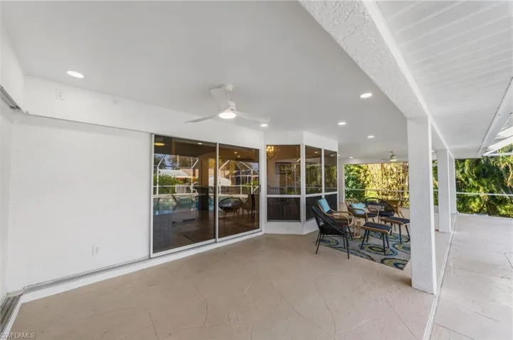 4724 Riverside Dr, Estero, Florida 33928